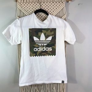 Adidas camo bogo t-shirt